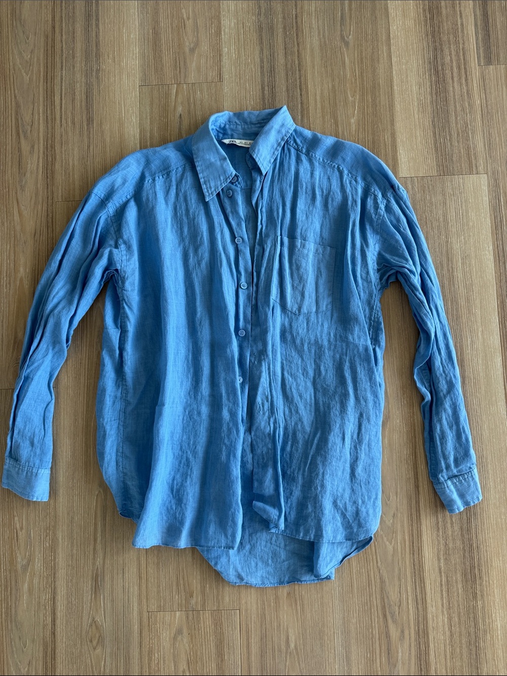 Zara Women’s Oversized Light Blue Long Sleeve Linen Button-Down Shirt